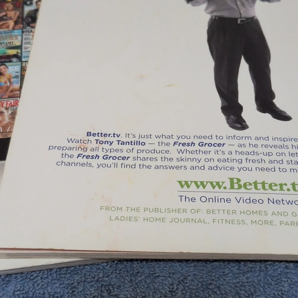 Better Homes & Gardens Lot of 2 Magazines; Gluten Free & Ultimate Slow Cooker